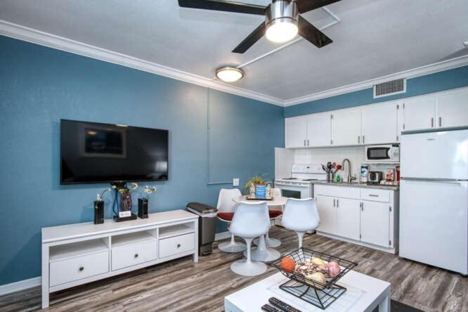 Sunset Beach Suites St. Pete Beach Eksteriør bilde