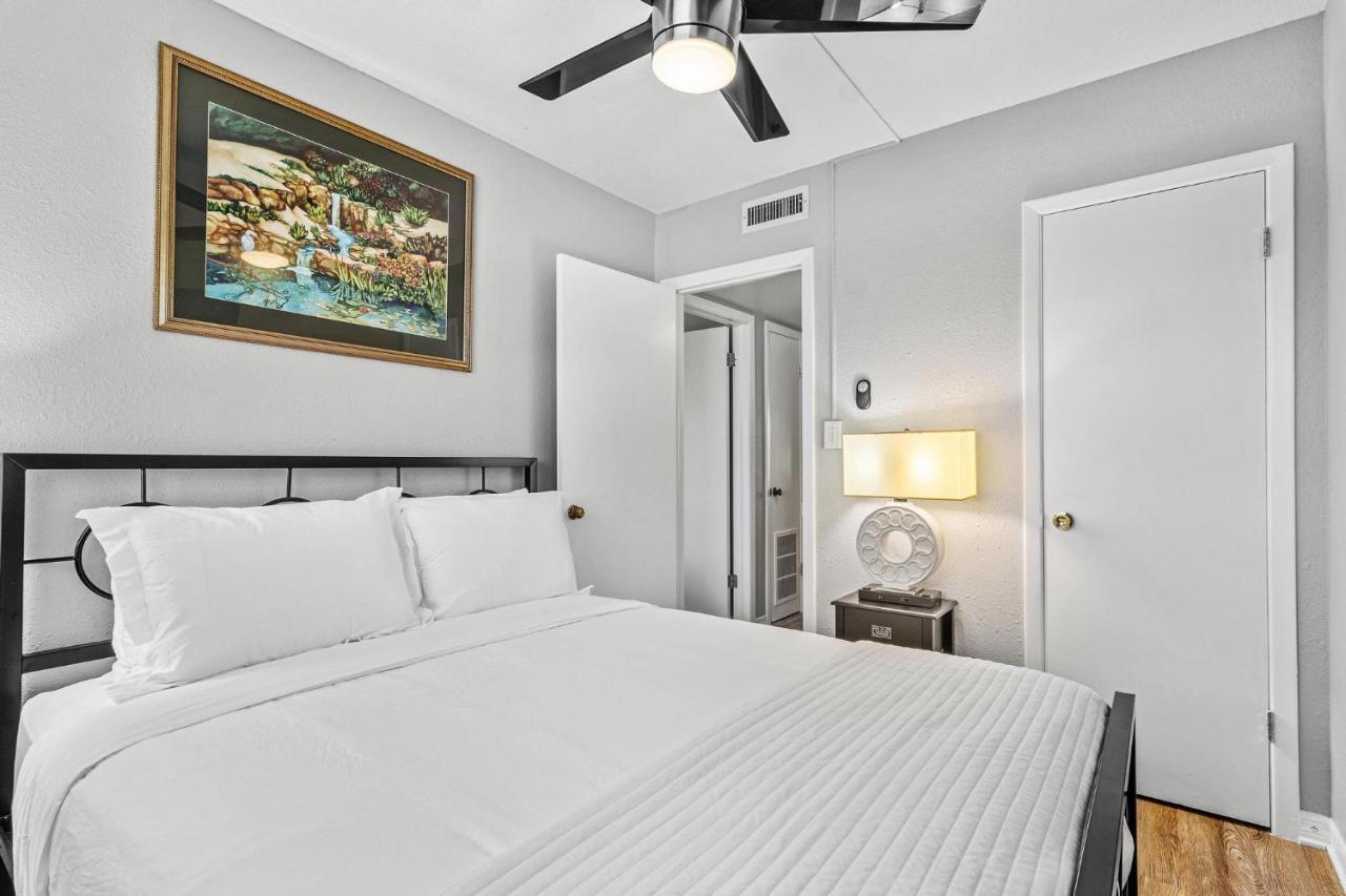 Sunset Beach Suites St. Pete Beach Eksteriør bilde