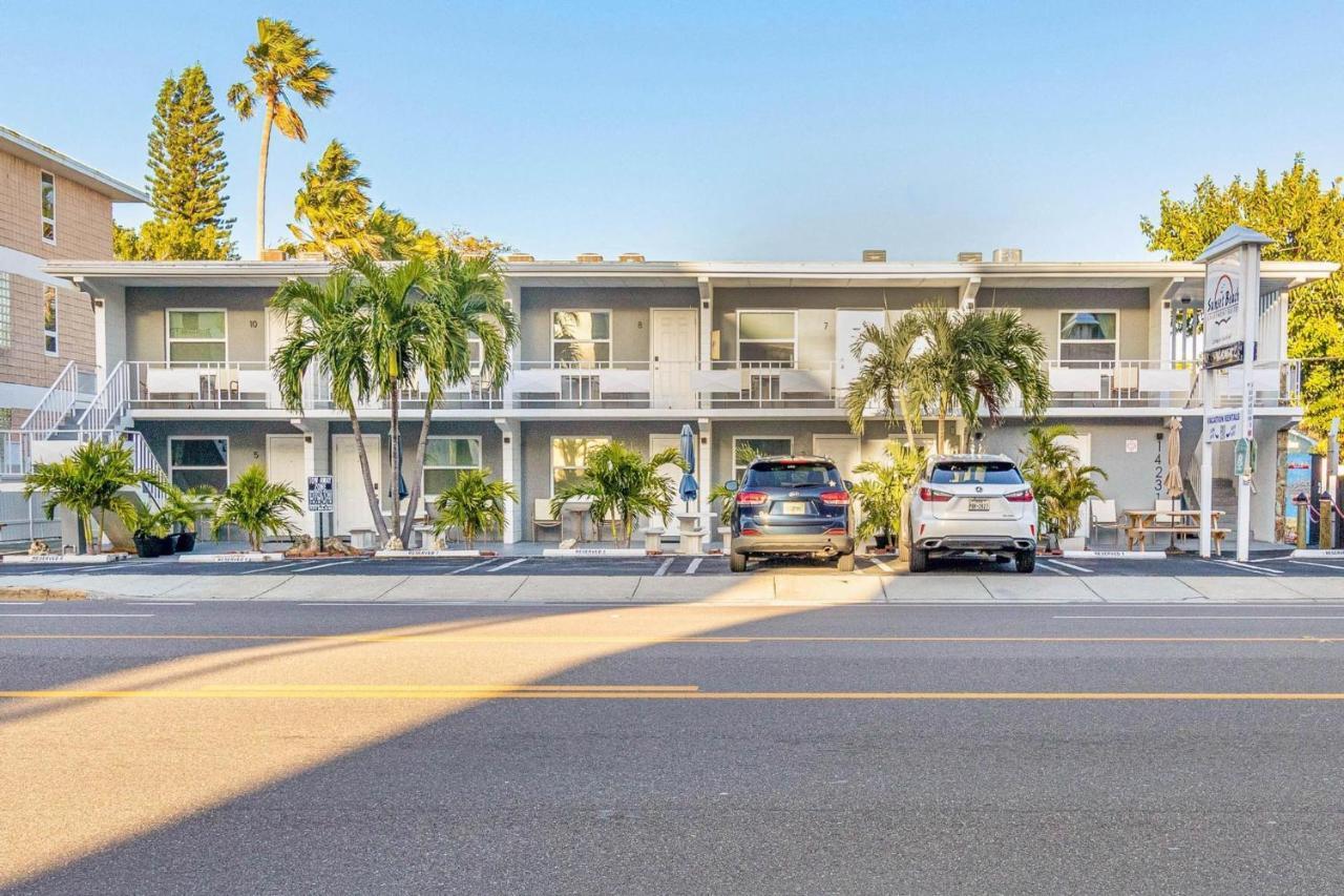 Sunset Beach Suites St. Pete Beach Eksteriør bilde